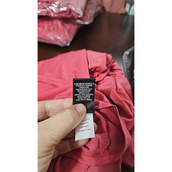 Torrid NWT Studio Knit V-Neck 3/4 Sleeve Shirred Top size 4/4X/26 - Picture 7 of 9